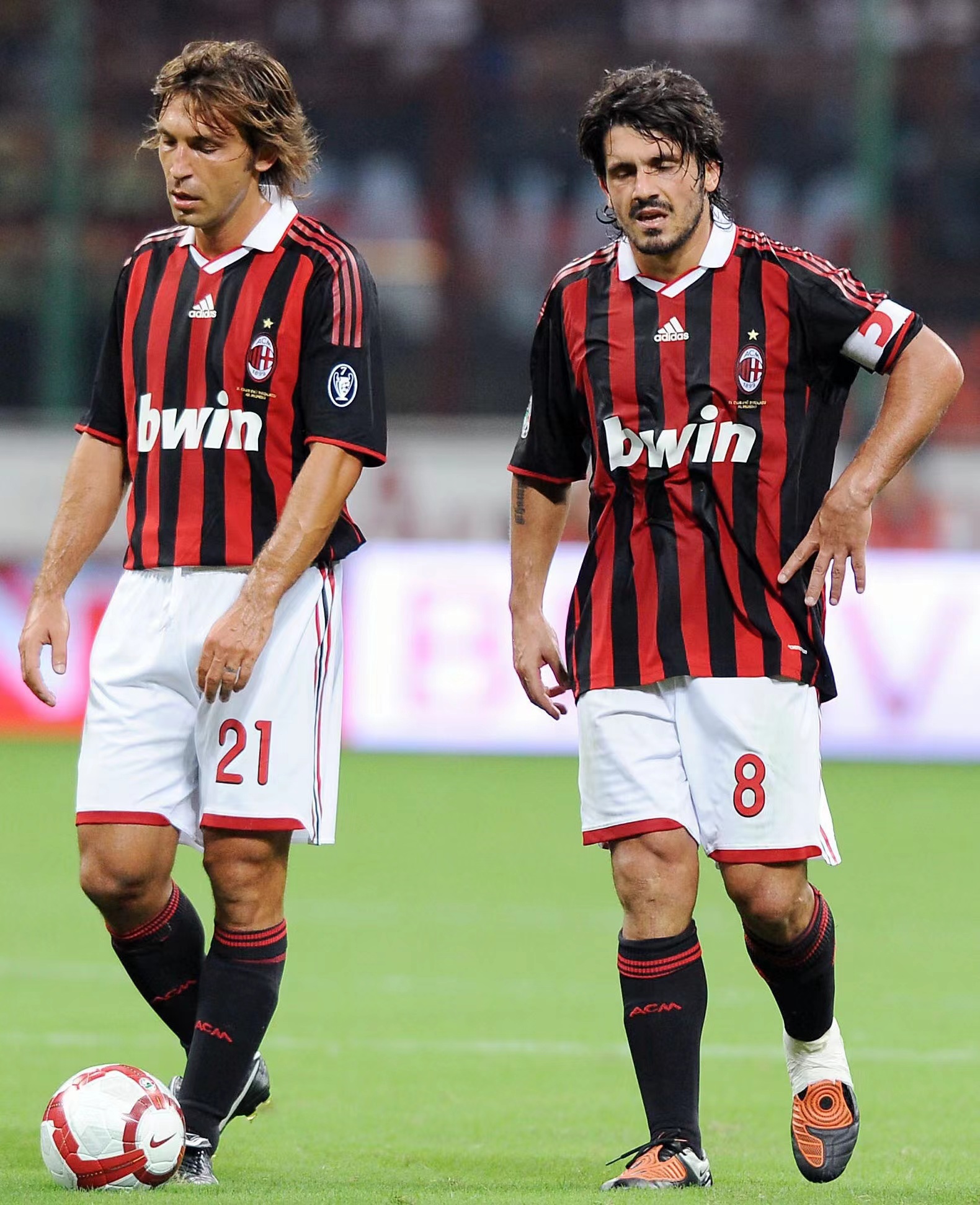 欧联积分榜：里昂领跑，尼斯全败垫底（欧联排名：里昂居首，尼斯全败垫底）