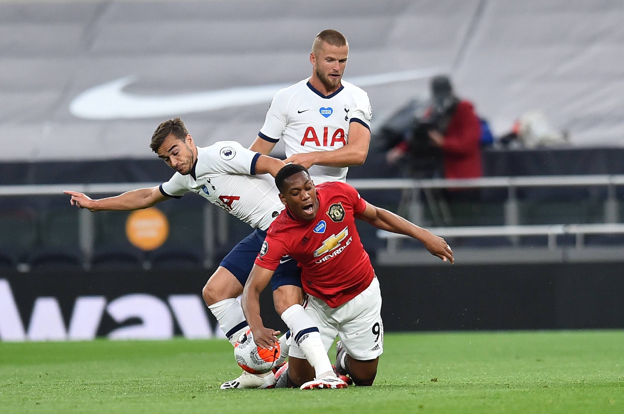 体图：加盟多特之前，施洛特贝克曾与萨利在后者家中会面