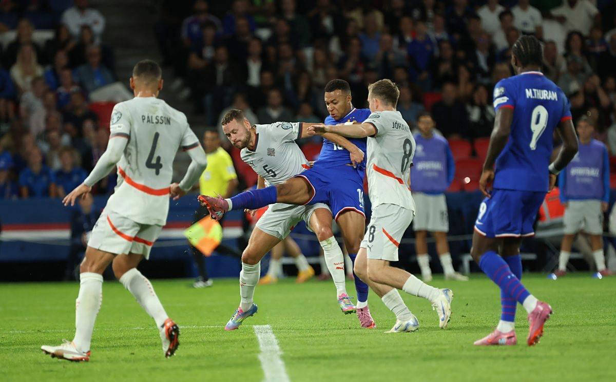 官方：17岁梅州小将魏祥鑫将于2026年7月1日加盟法甲球队欧塞尔