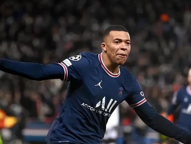 奎克利成队史首位真实命中率100%，且20+5+5的后卫