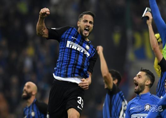 39岁仍然无所畏惧：诺伊尔的拜仁传奇继续