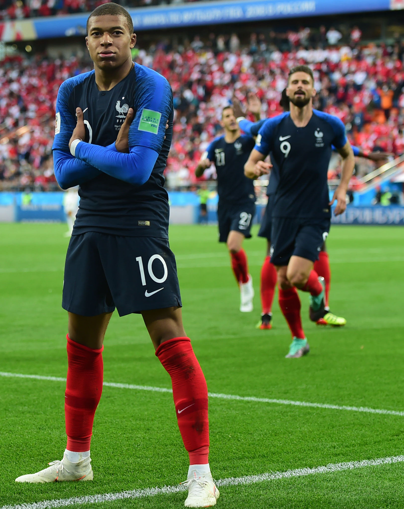 曼联欧联杯小组赛形势分析