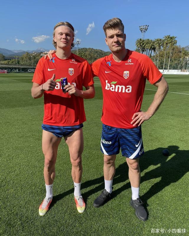 足球中超争冠球队连续丢分，冠军悬念陡增（中超争冠球队接连丢分，冠军悬念升温）