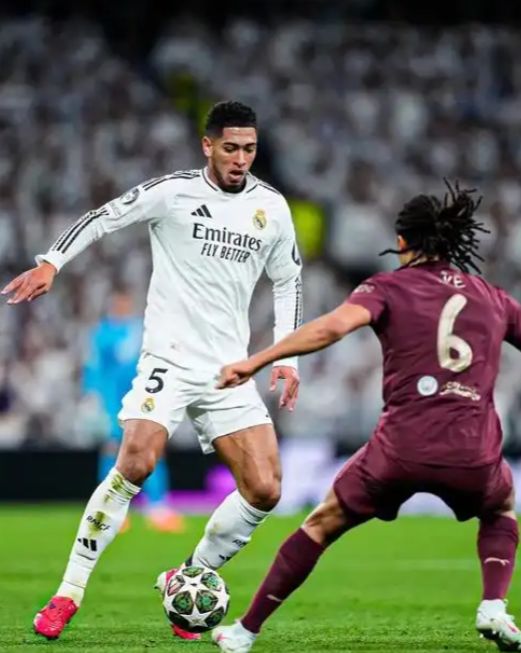 “举重之乡”托举生命重量 一份特殊“伴手礼”递出城市暖心名片