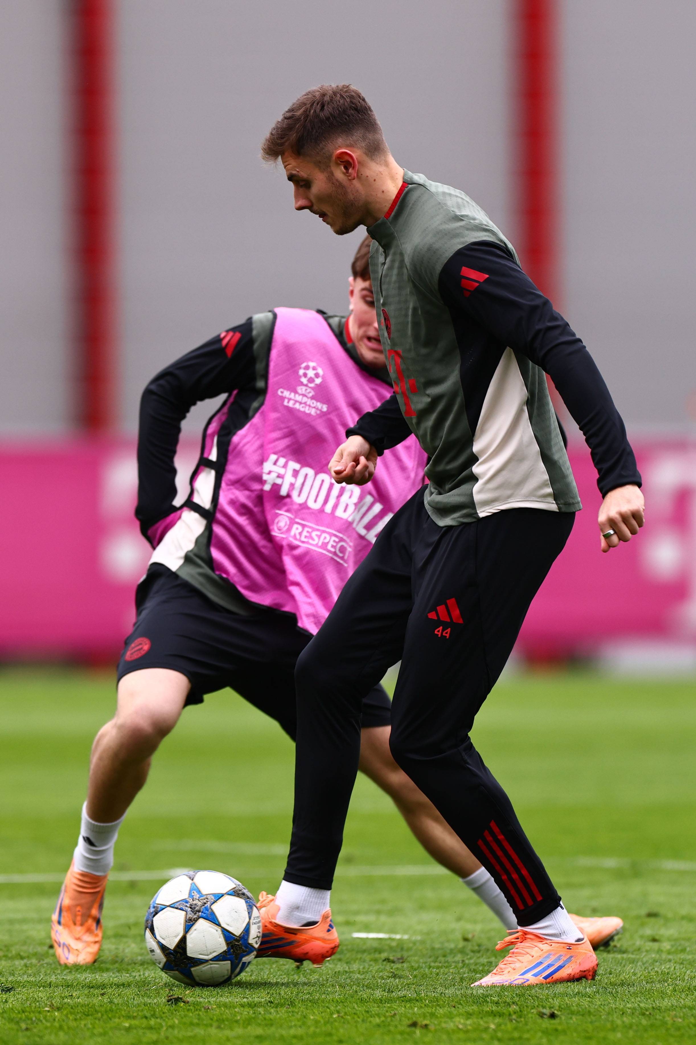 英超俱乐部最快达成50场零封门将前10：切赫第1，拉亚第5（英超最快完成50场零封的门将前十：切赫第一，拉亚第五）